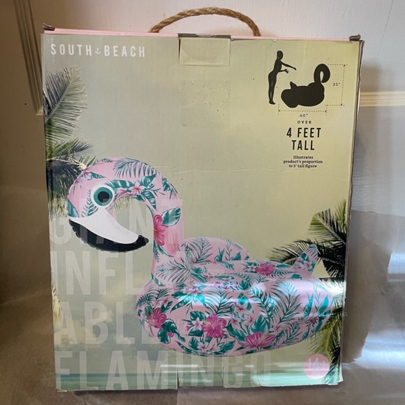 South Beach Giant Flamingo Pool Float - Picture 2 of 4